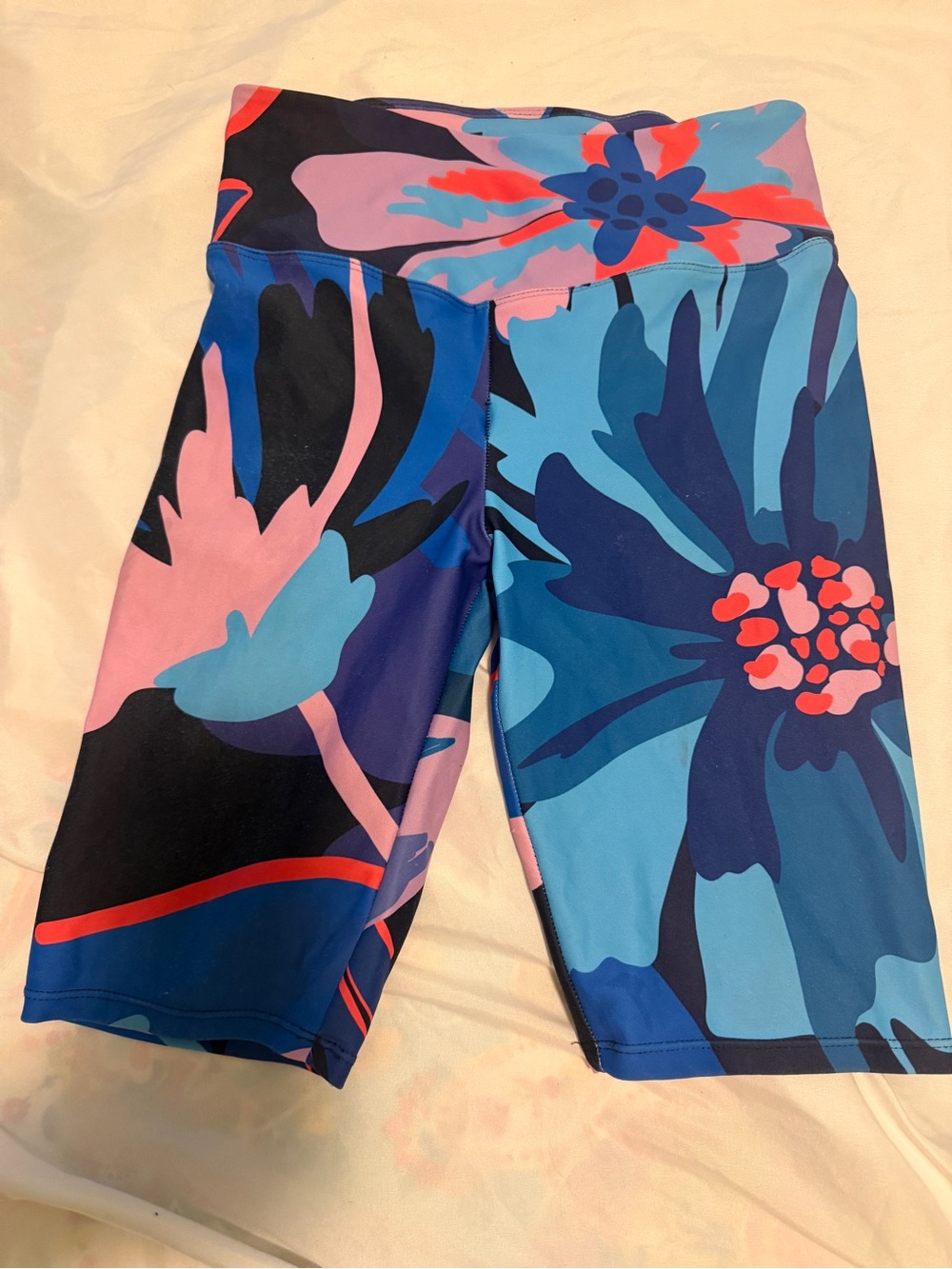 Looney Legs bike shorts
Floral Print High-Waist Athletic Shorts